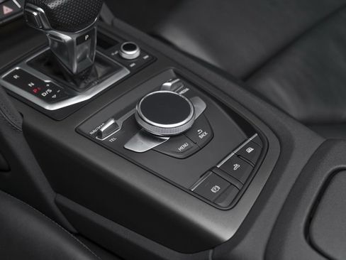 Used 2022 Audi R8 V10 image 27