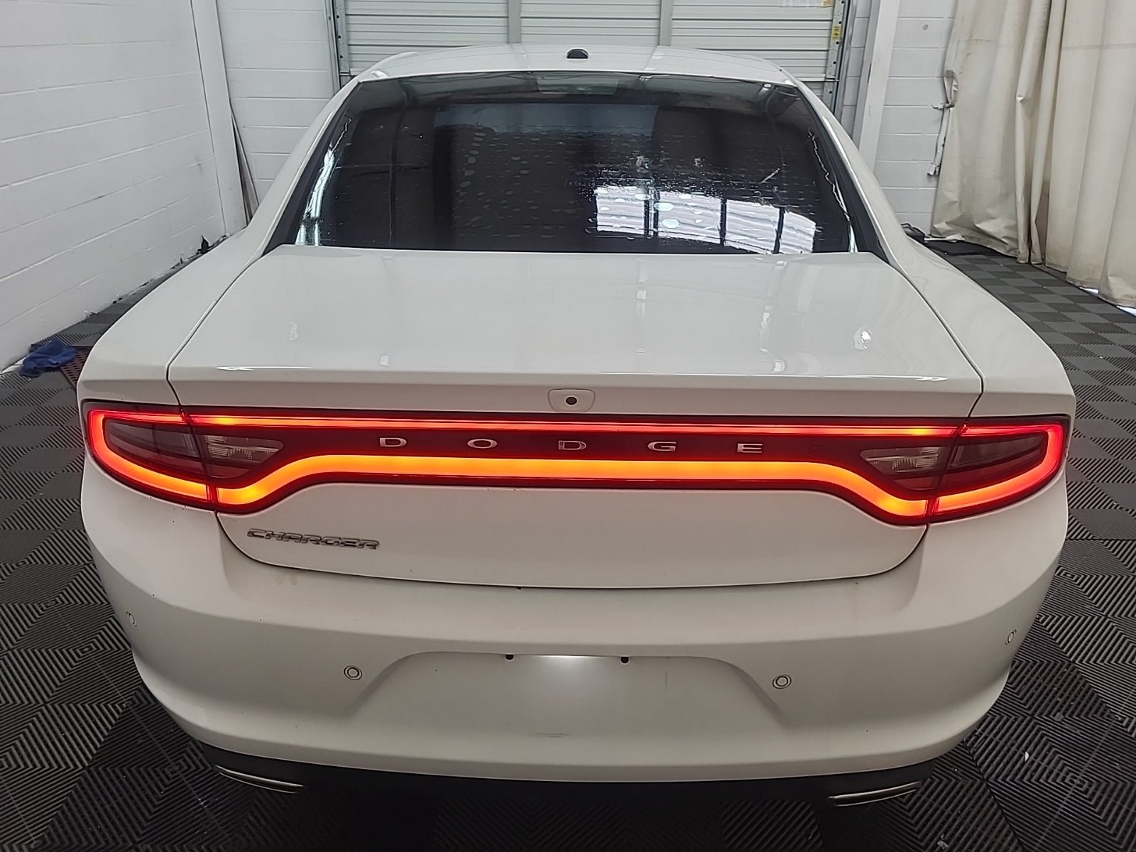 Used 2020 Dodge Charger SXT RWD image 7