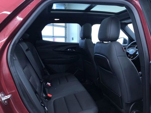 Used 2023 Chevrolet TrailBlazer RS w/ Sun and Liftgate Package image 14