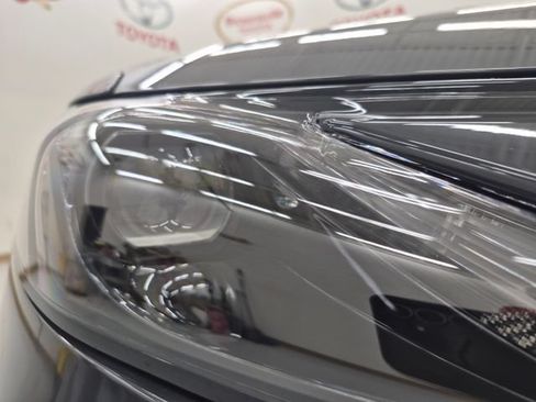 New 2026 Toyota Camry SE w/ Convenience Package FWD image 10