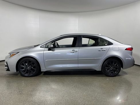 Certified 2026 Toyota Corolla SE w/ Carpet Mat Package (TMS) image 6