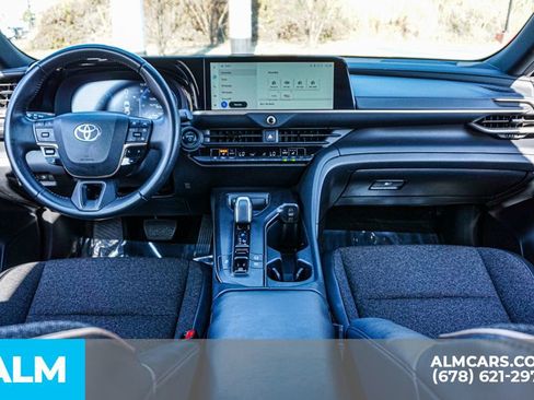 Used 2023 Toyota Crown XLE image 25