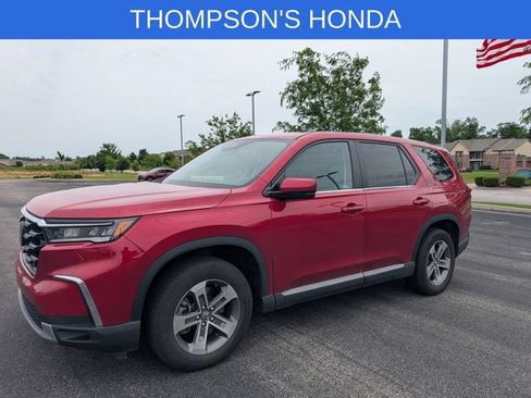 Used 2023 Honda Pilot EX-L image 3