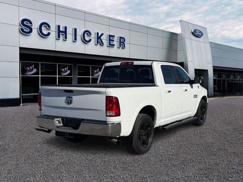 Used 2018 RAM 1500 SLT image 2