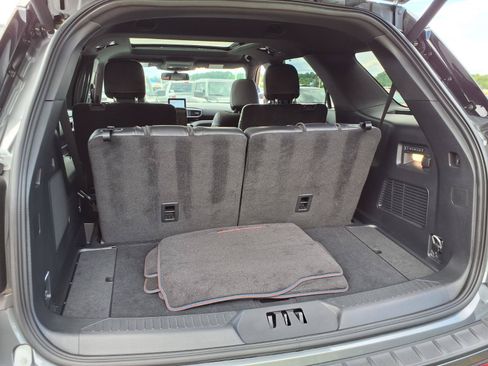 Used 2023 Ford Explorer ST w/ Equipment Group 401A AWD/4WD image 11