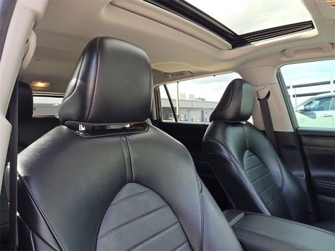 Certified 2022 Toyota Highlander XLE image 15