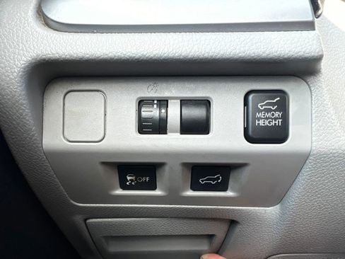 Used 2015 Subaru Forester 2.5i Limited image 19