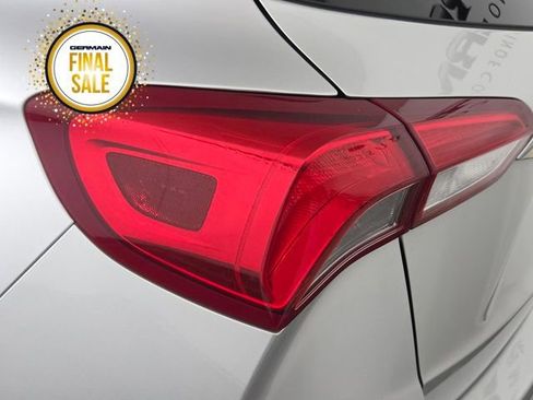 Used 2019 Buick Envision Essence image 13