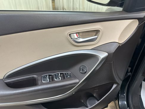 Used 2018 Hyundai Santa Fe Sport w/ 2.4L Value Package 02 image 25