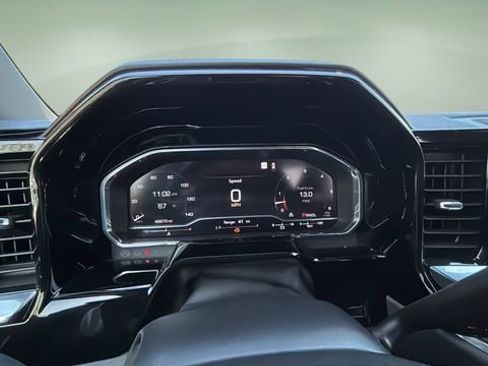 Used 2025 GMC Sierra 1500 SLT image 33