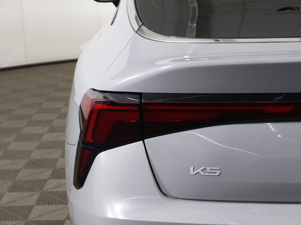 Used 2025 Kia K5 GT FWD image 16