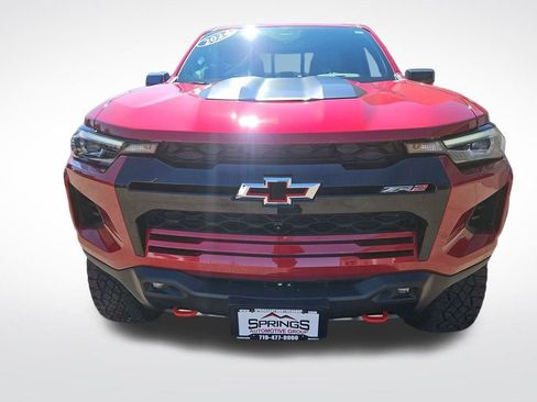 Used 2024 Chevrolet Colorado ZR2 w/ ZR2 Convenience Package III image 8