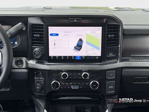 Used 2026 Ford F450 Platinum AWD/4WD image 17