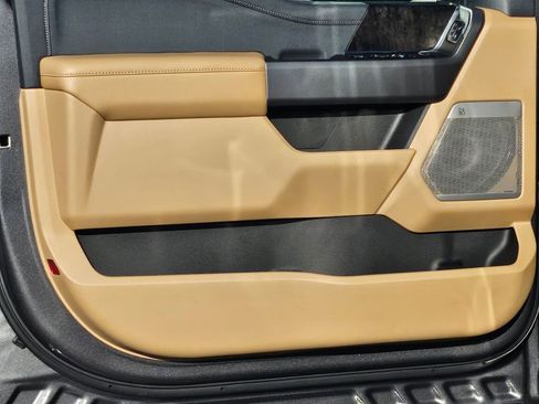 New 2026 Ford F250 Lariat w/ Lariat Premium Package image 36