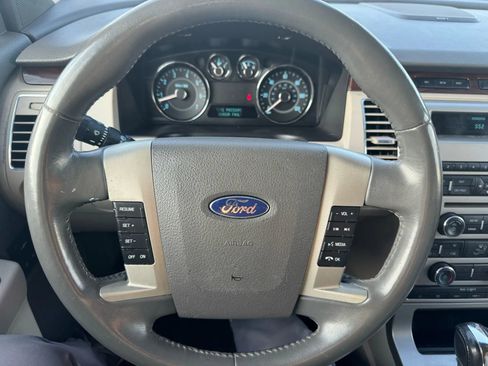 Used 2011 Ford Flex SEL w/ Rapid Spec Order Code image 9