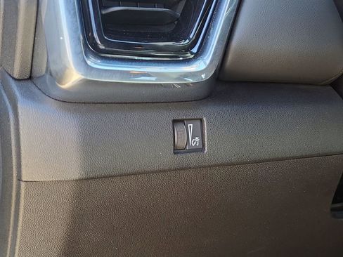 Certified 2024 GMC Canyon Elevation image 18