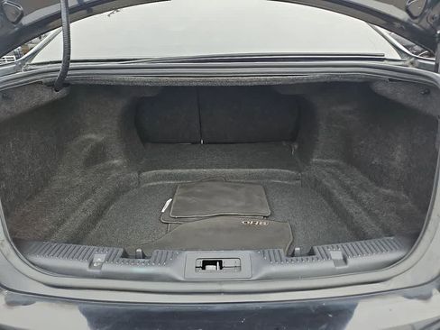 Used 2018 Ford Taurus SHO w/ Driver Assist Package image 27