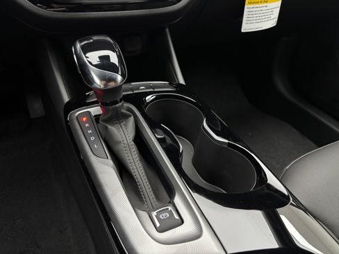 New 2026 Buick Envista Sport Touring w/ Convenience I Package FWD image 25