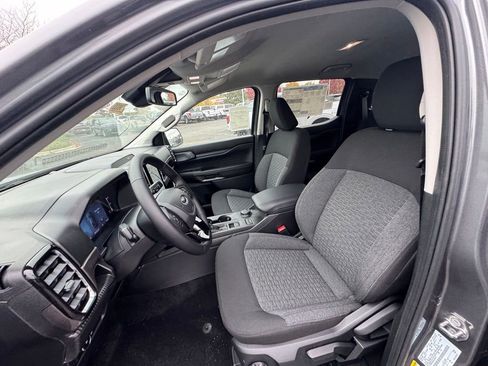 New 2025 Ford Ranger XLT w/ FX4 Off-Road Package image 15