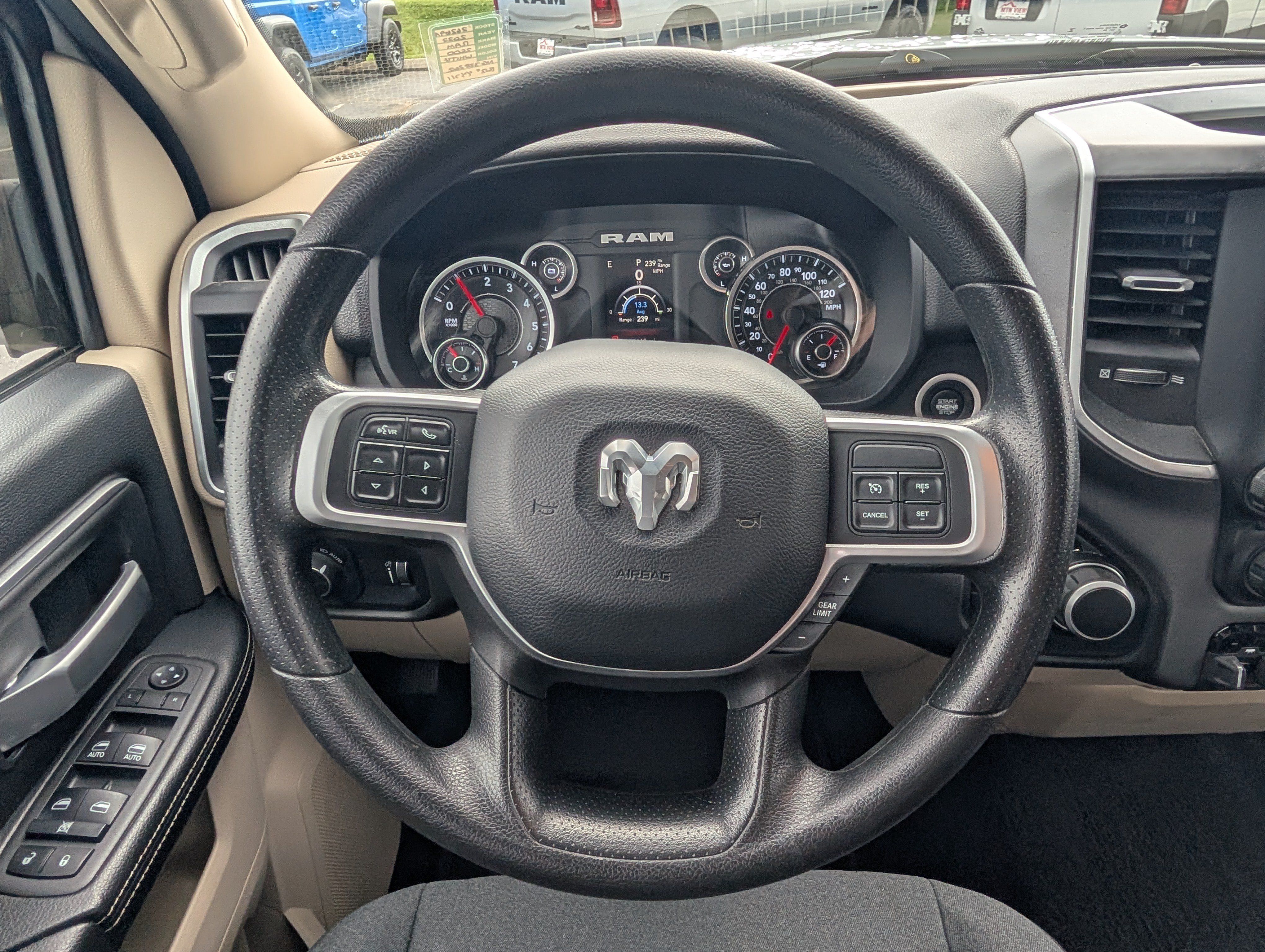 Used 2022 RAM 2500 Big Horn w/ Snow Chief Group AWD/4WD image 17