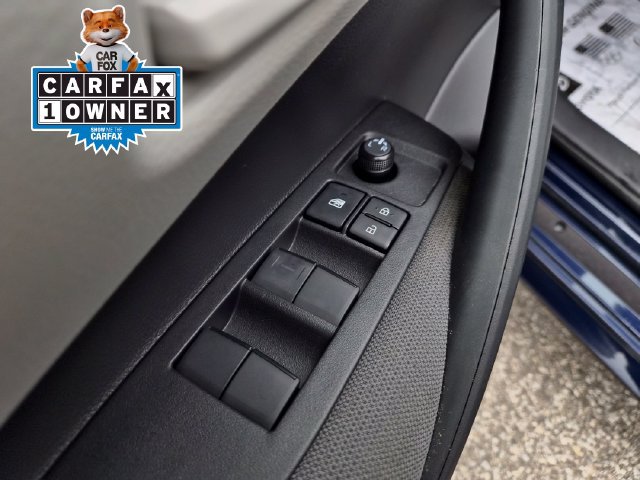 Used 2025 Toyota Corolla LE w/ Convenience Package FWD image 14