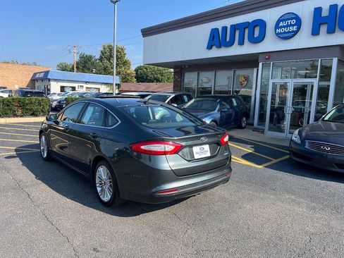 Used 2015 Ford Fusion SE w/ Equipment Group 202A FWD image 11