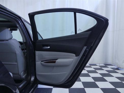 Used 2016 Acura TLX w/ Technology Package image 26