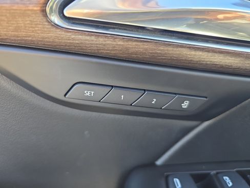 Certified 2023 Buick Envision Avenir AWD/4WD image 12