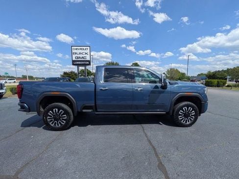 New 2026 GMC Sierra 3500 Denali Ultimate w/ LPO, Black Badging Package AWD/4WD image 2