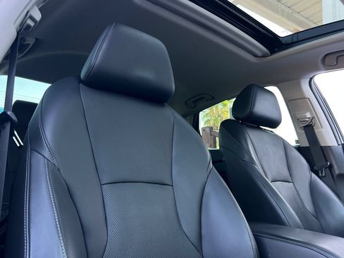 Used 2023 Honda Accord Touring image 21