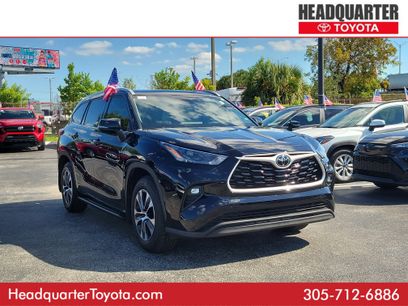 Used 2022 Toyota Highlander XLE