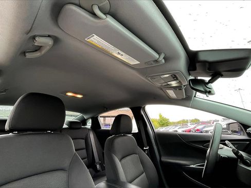 Used 2024 Chevrolet Malibu LT image 22