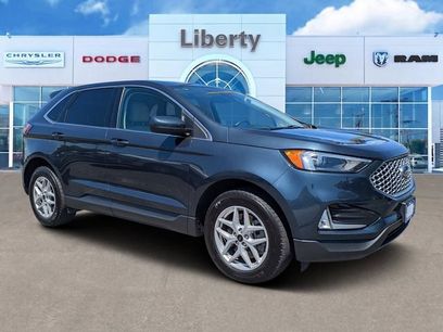 Used 2024 Ford Edge SEL w/ Convenience Package