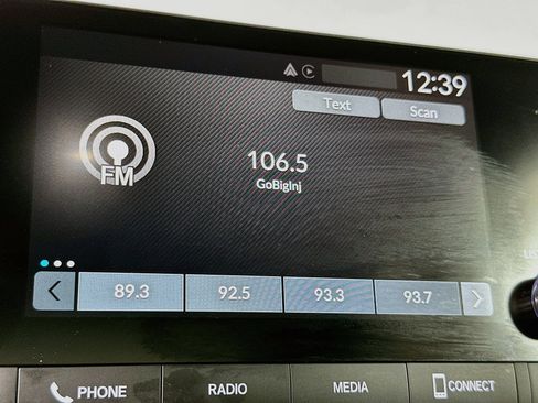 Used 2025 Honda Civic LX image 21
