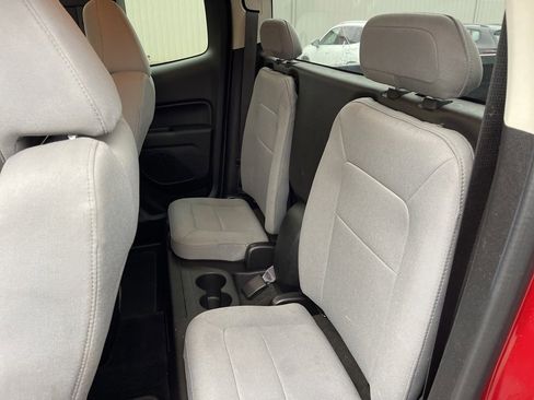 Used 2016 Chevrolet Colorado W/T w/ WT Convenience Package image 18