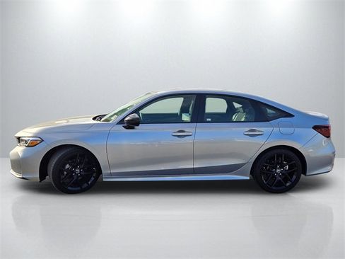 Used 2025 Honda Civic Sport image 7