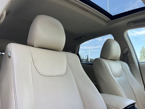 Used 2013 Lexus RX 350 AWD w/ Navigation Pkg image 18