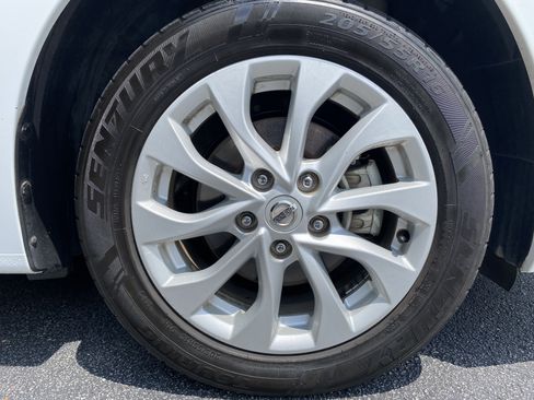 Used 2019 Nissan Sentra SV FWD image 11