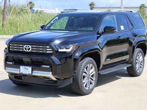 New 2026 Toyota 4Runner Limited AWD/4WD image 3