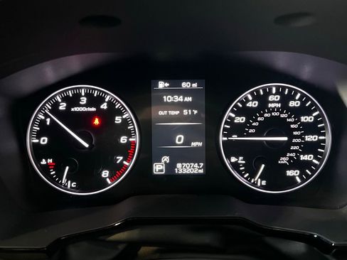 Used 2020 Subaru Outback Premium image 31