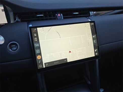 Used 2025 Land Rover Discovery Sport S image 22
