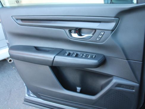 Used 2025 Honda CR-V Sport-L image 13