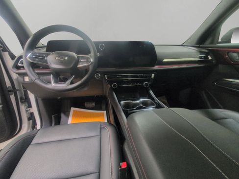 Used 2025 Chevrolet Traverse Z71 w/ Driver Confidence Package image 10