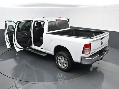 Used 2024 RAM 2500 Big Horn AWD/4WD image 24