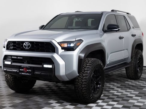 Used 2026 Toyota 4Runner TRD Off-Road Premium AWD/4WD image 2