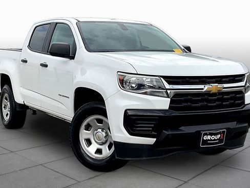 Used 2021 Chevrolet Colorado W/T w/ WT Convenience Package image 3