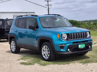 Used 2022 Jeep Renegade Latitude w/ Convenience Group AWD/4WD video 2
