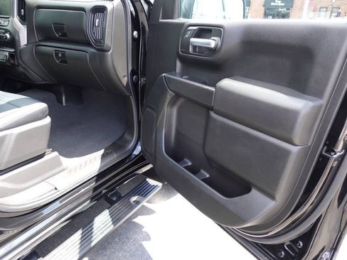 Used 2021 Chevrolet Silverado 1500 Custom AWD/4WD image 33