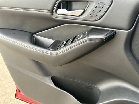 Certified 2023 Nissan Rogue SL w/ SL Premium Package image 28