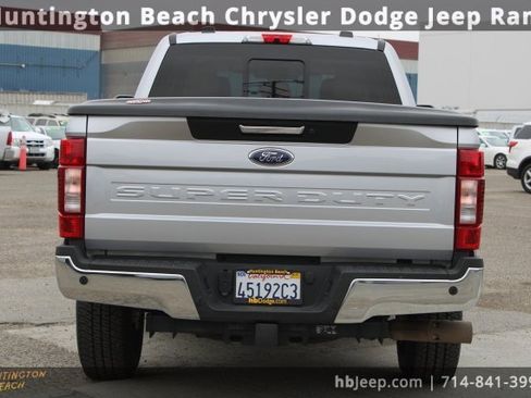 Used 2020 Ford F250 Lariat w/ Lariat Value Package image 3